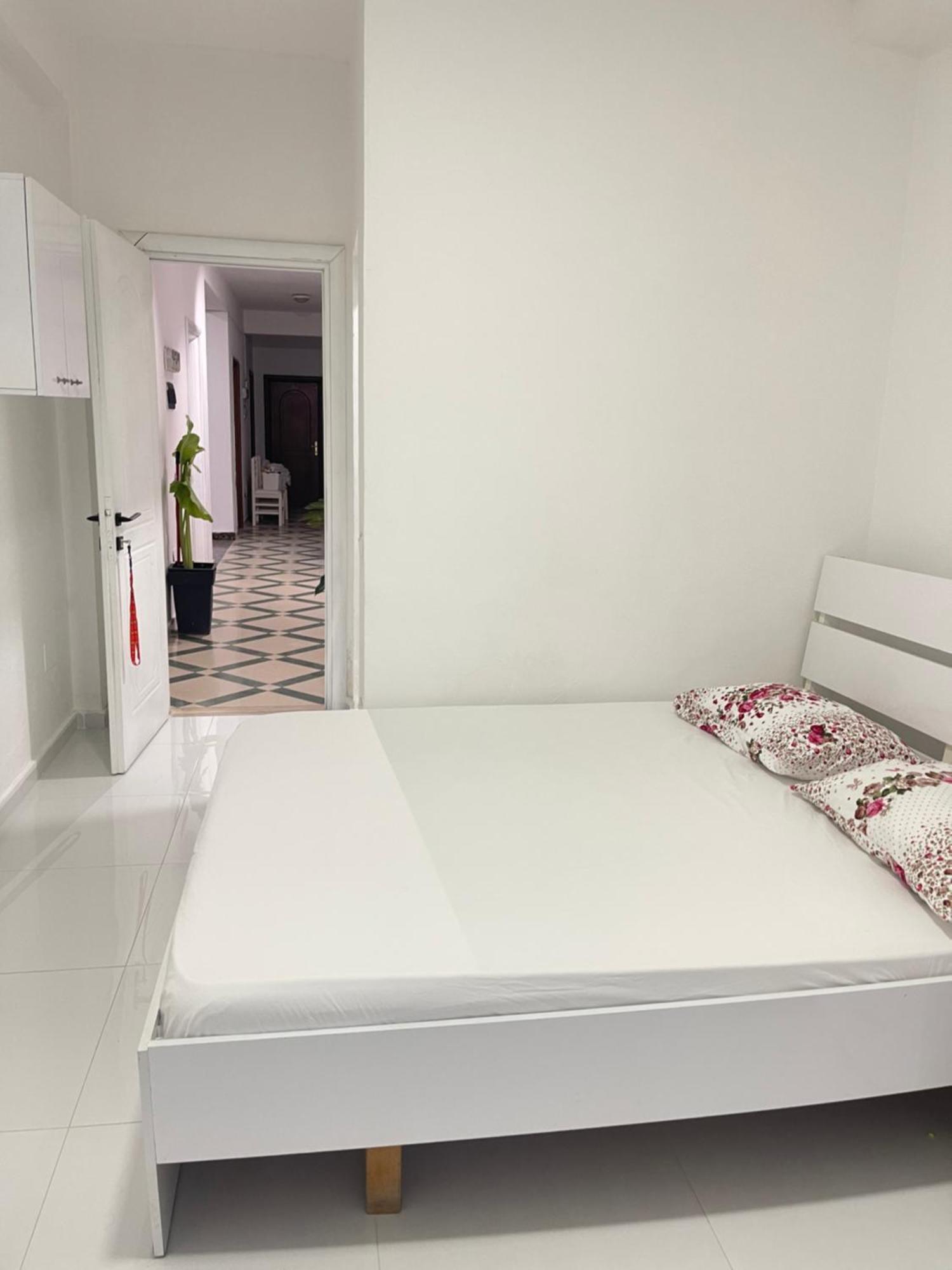 Rai Rooms Дуррес Экстерьер фото