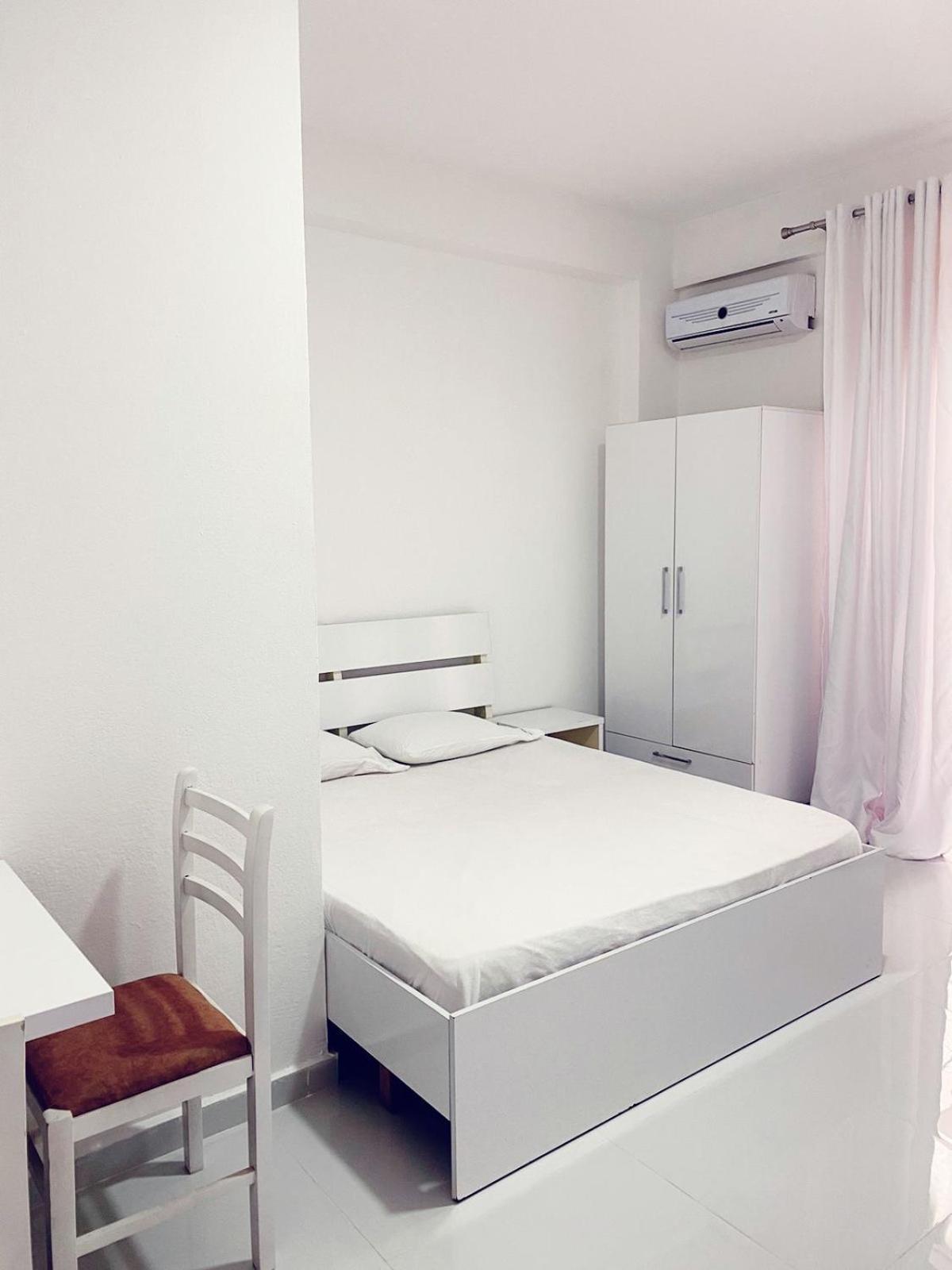 Rai Rooms Дуррес Экстерьер фото