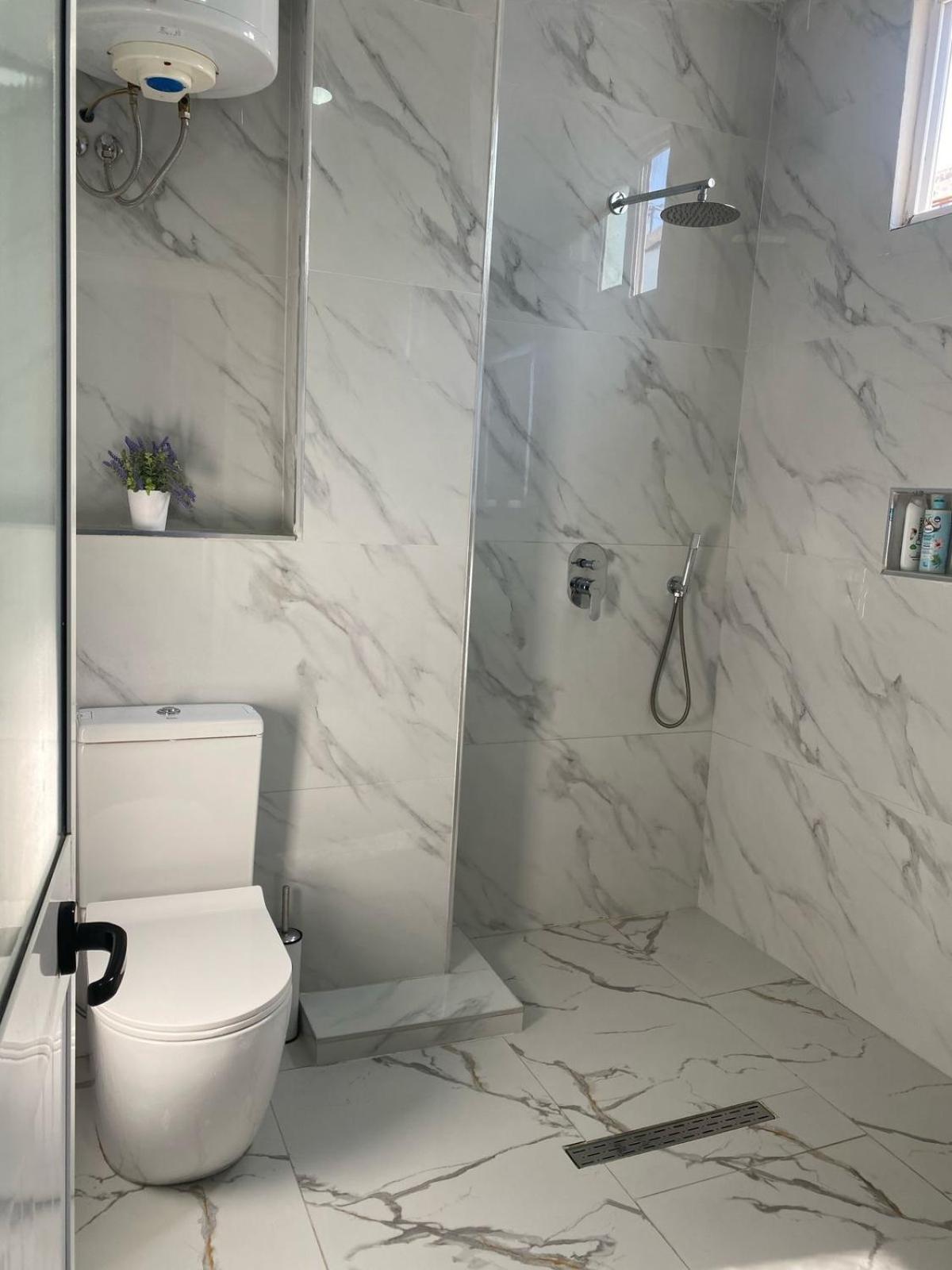 Rai Rooms Дуррес Экстерьер фото